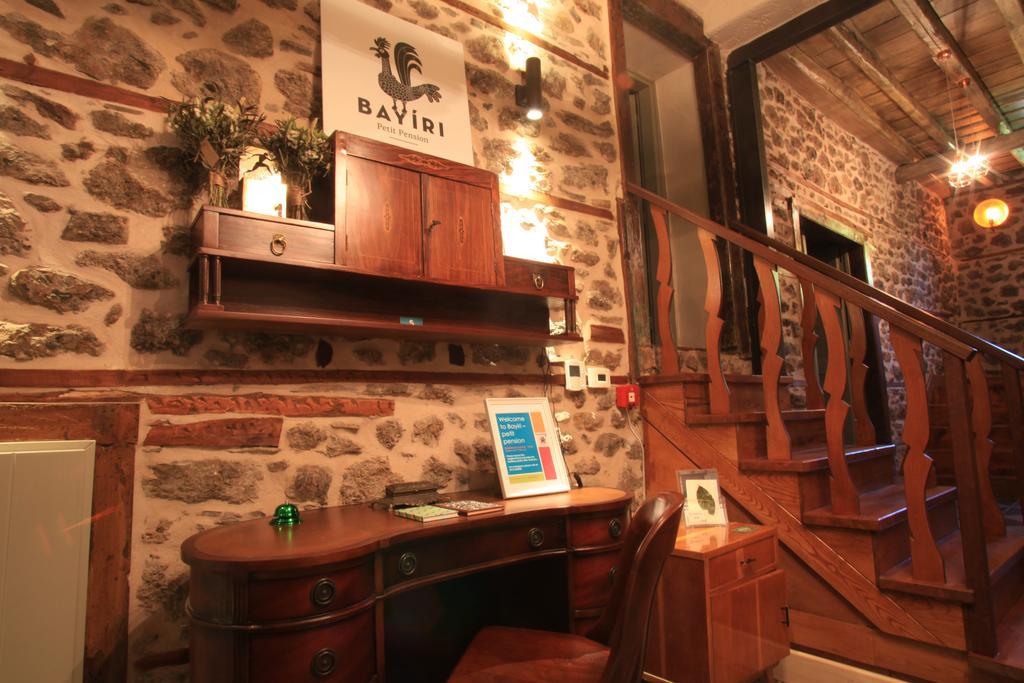 Bayiri Petit Pension Litóchoron Eksteriør billede